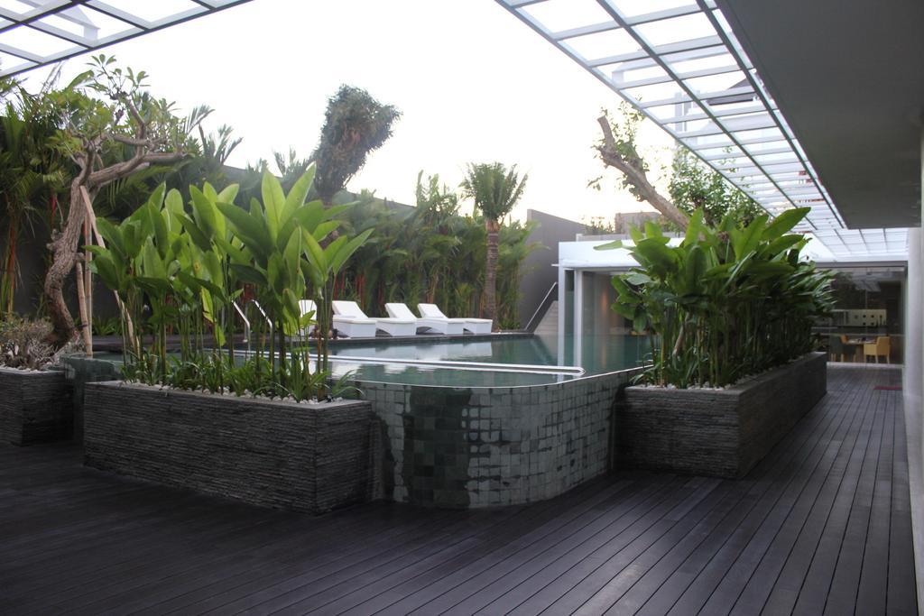Harvestland Hotel Bali Kuta Lombok Buitenkant foto