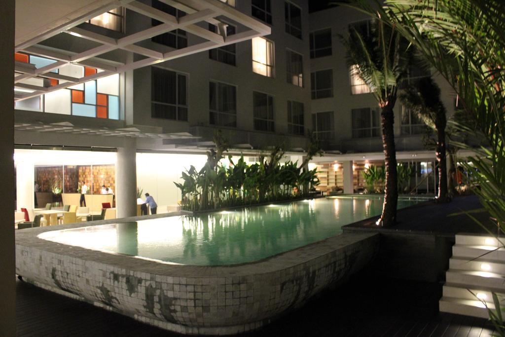 Harvestland Hotel Bali Kuta Lombok Buitenkant foto